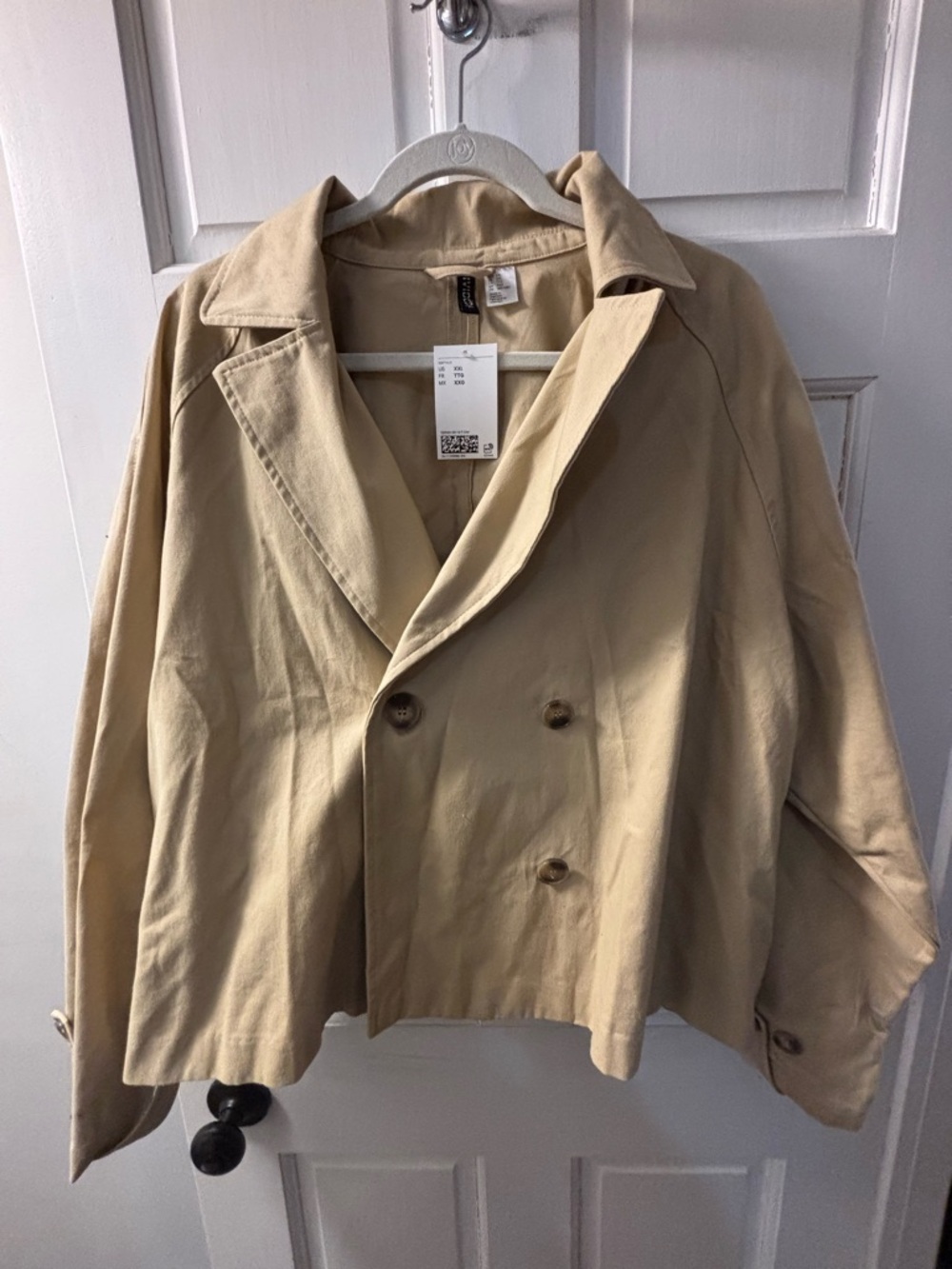 NWT - H&M Women’s Beige Cropped Trench Coat